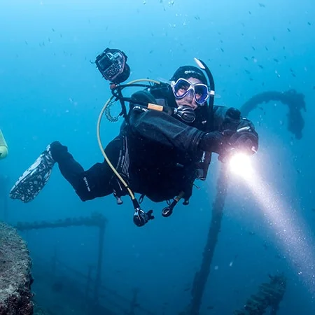 Kaj se skriva pod površino? - Aktivnosti Kamp Kovačine - Otok Cres -m