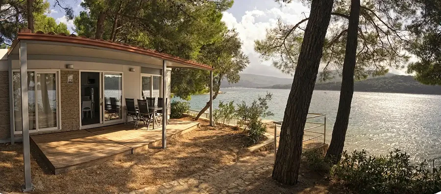 Mobilheim Superior Deluxe Mare, Campingplatz Kovačine 4*, Cres, Kroatien