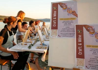 Paint & Wine radionica uz more u kampu Kovačine